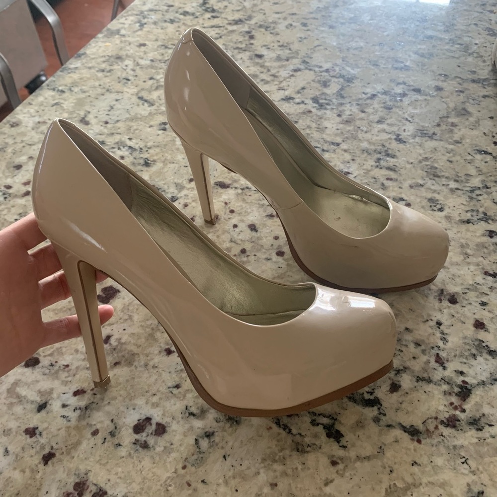 Guess women’s heels pumps platform shoes size 7 wedding guest